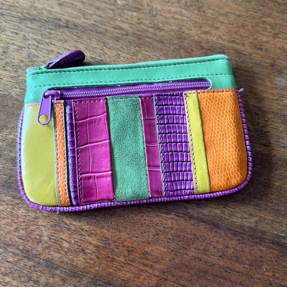 Rolfs Handbags - FREE!!! Rolfs Wallet Bag